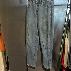 Eddie Bauer Blue Straight Leg Jeans with Classic Style